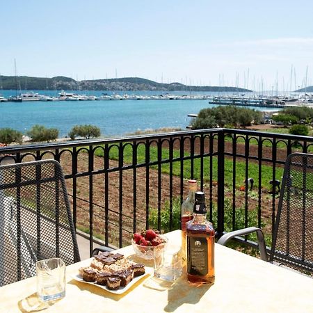 Apartments Roza Trogir Exterior photo